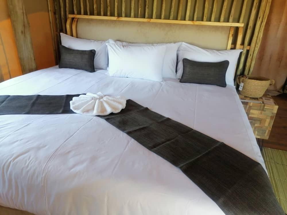 Xhabe Safari Lodge Chobe Muchenje Εξωτερικό φωτογραφία